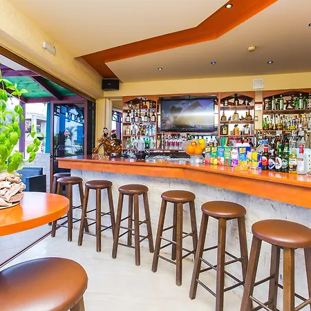 Hotel Litsa